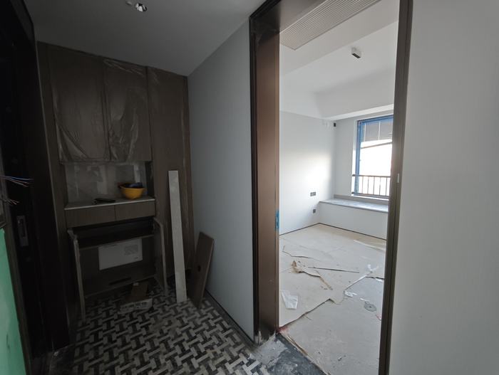 Hotel project door and cabinetry installation — vanven project photo 3